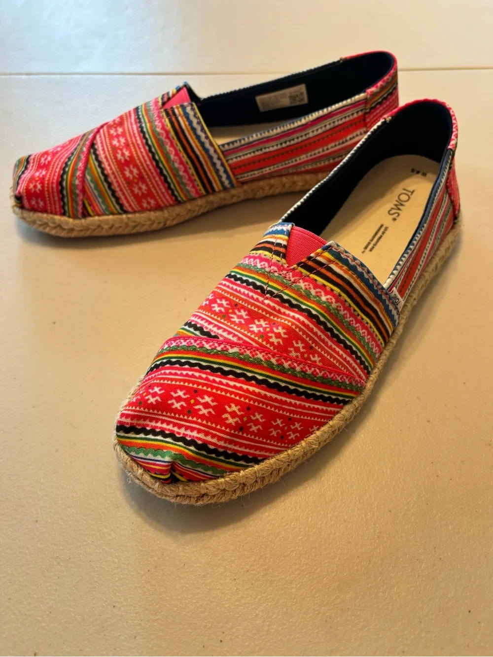 TOMS Women’s Red Multicolor Striped Espadrilles 8.5